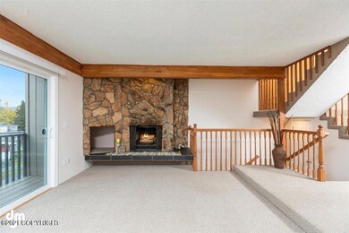 04-living room MS_2532