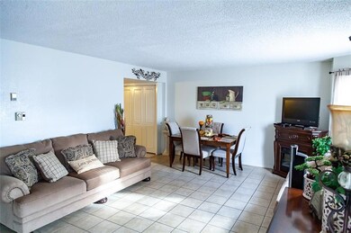 1530 Common Dr unit 2, El Paso, TX 79936 - photo 2