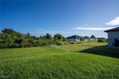 2516 13th St SW unit 13, Lehigh Acres, FL 33976 - photo 4