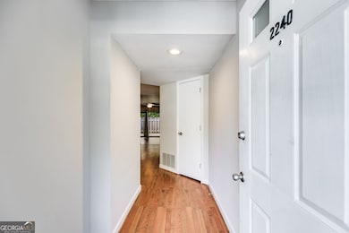 2240 Runnymead Ridge SE, Marietta, GA 30067 - photo 4