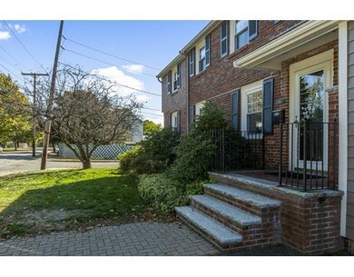 334 Cross St, Winchester, MA 01890 - photo 5