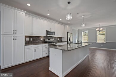 22581 Norwalk Square, Ashburn, VA 20148 - photo 5
