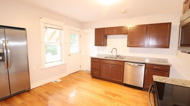 21 Cross St unit 1L, South Grafton, MA 01560 - photo 4
