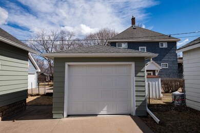 07 garage