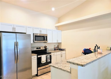 526 Skyline Blvd, Cape Coral, FL 33991 - photo 4