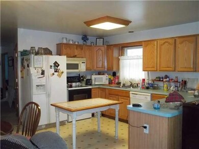 14 16th Ave, North Tonawanda, NY 14120 - photo 4