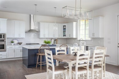 213 Azalea View Way unit 1736, Holly Springs, NC 27540 - photo 2