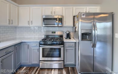 700 Eagle Dr unit 1, Fenton, MI 48430 - photo 6