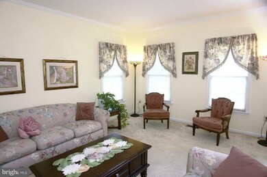 9212 Huntmaster Rd, Gaithersburg, MD 20882 - photo 5