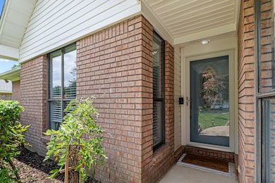 8573 Westview Ln, Pensacola, FL 32514 - photo 5