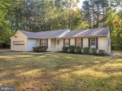 2478 Wood Acres Ct, Prince Frederick, MD 20678 - photo 2