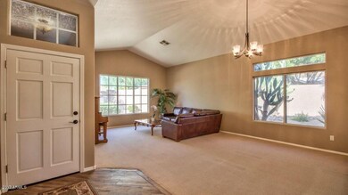 6017 E Sanford Living Room Photo