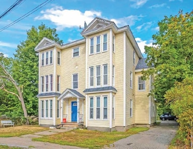 41 Grove St, Farmington, NH 03835 - photo 3