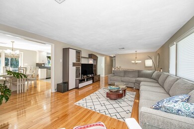 66 Colburn Rd, Reading, MA 01867 - photo 4