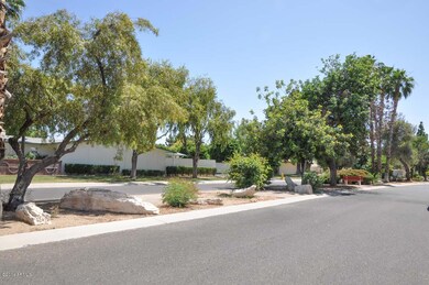 10526 W Wheatridge Dr, Sun City, AZ 85373 - photo 3