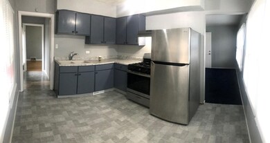 144 S Lewis Ave unit 3, Waukegan, IL 60085 - photo 4