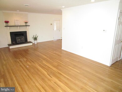 2130 Briggs Chaney Rd, Silver Spring, MD 20905 - photo 4