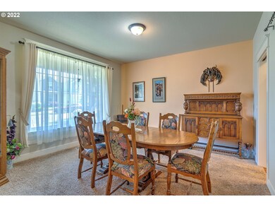 921 36th Ave, Forest Grove, OR 97116 - photo 5