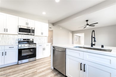 1540 Palm St, Henderson, NV 89011 - photo 6