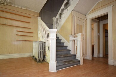 Foyer (2)