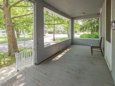 103 W. Dutton-103