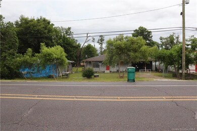 2705 E Napoleon St, Sulphur, LA 70663 - photo 2