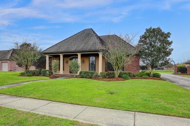 9663 Belle Place-3