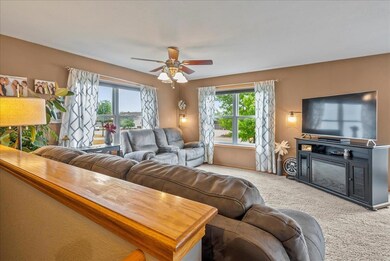 1334 10th St, Jesup, IA 50648 - photo 3