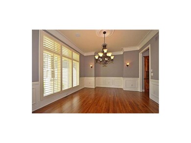 Formal Dining