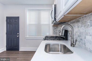 2221 Gerritt St, Philadelphia, PA 19146 - photo 6