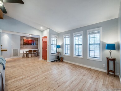 11108 Baxtershire, Helotes, TX 78023 - photo 5