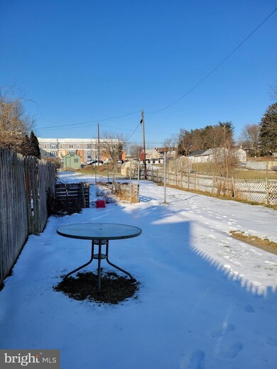 461 S 2nd St, Chambersburg, PA 17201 - photo 3