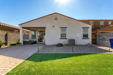 622 E Elm Ln, Avondale, AZ 85323 - photo 3