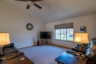 104 Timberwolf Ct, Mankato, MN 56001 - photo 2