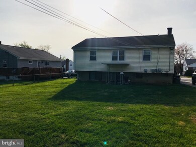 3313 Hillsmere Rd, Gwynn Oak, MD 21207 - photo 2