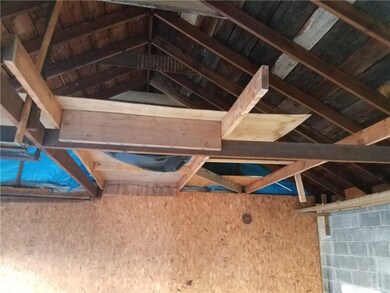 GARAGE INSIDE UNDER ROOF