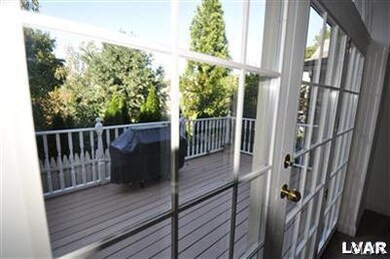 323 2nd St unit B, Slatington, PA 18080 - photo 6