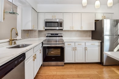 41 Foundry St unit 14-8, South Easton, MA 02375 - photo 3