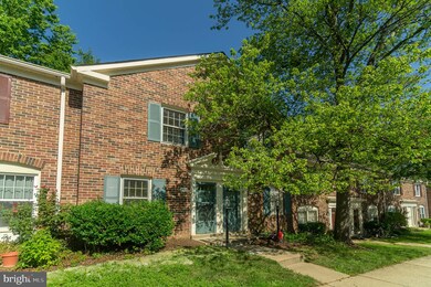 8429 Penshurst Dr unit 597, Springfield, VA 22152 - photo 4