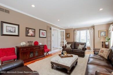 43 Spruce Ln, Colts Neck, NJ 07722 - photo 2