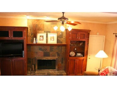 1667 Penworth Dr, Columbus, OH 43229 - photo 6