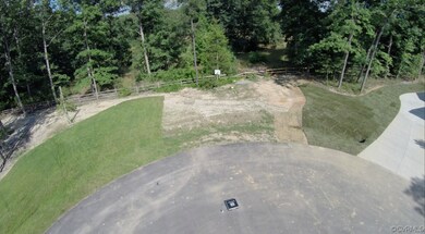 Access from Westin Estates Dr shown here.