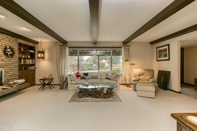 1501 N Keene Way Dr, Medford, OR 97504 - photo 4