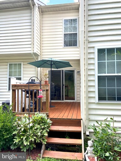 1402 Orchard View Rd, Reading, PA 19606 - photo 3