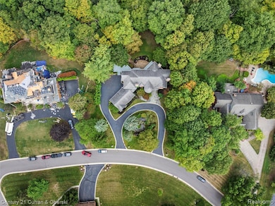 34062 Lyncroft St, Farmington Hills, MI 48331 - photo 7