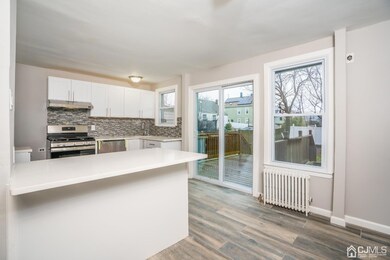 35 Charles St, Carteret, NJ 07008 - photo 4