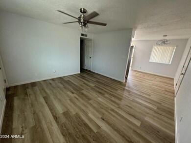827 E 11th Ave, Mesa, AZ 85204 - photo 3