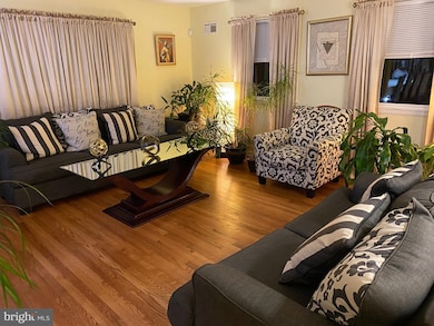 6613 Adrian St, New Carrollton, MD 20784 - photo 6