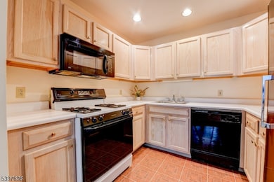 12 Park Edge, Berkeley Heights, NJ 07922 - photo 7