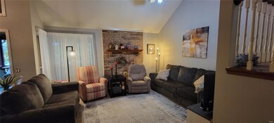 2836 Wycliff Dr, Farmington, MO 63640 - photo 6